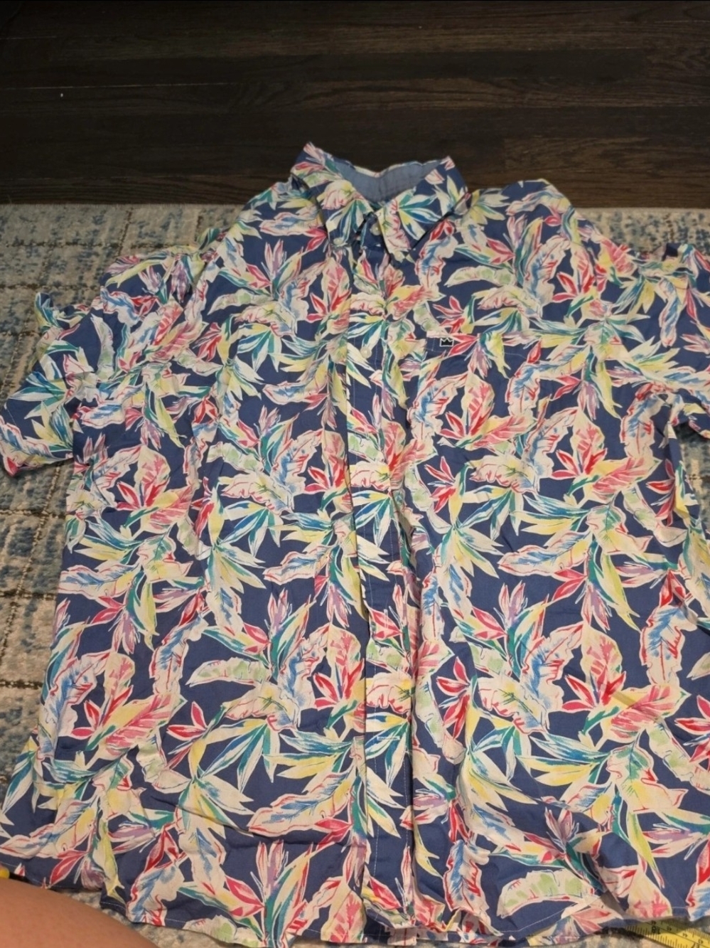Crown & Ivy Mens XL Classic Fit Tropical Floral Short Sleeve Button Down Shirt